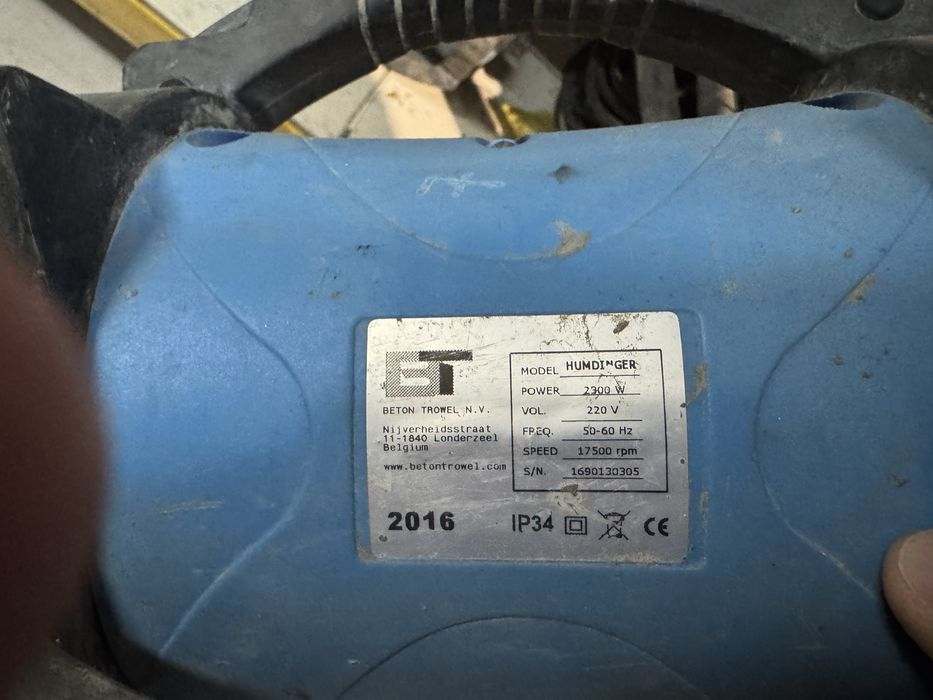 Wibrator do betonu buława