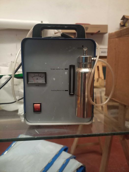 Máquina de polir acrílico