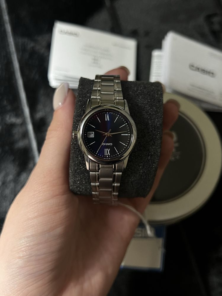 Жіночий годинник Casio LTP-V002D-2B3
