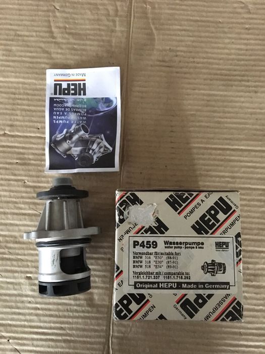 Помпа БМВ Нова HEPU BMW 1.6-8 e30 316i 318 e34 518i водяной насос P459