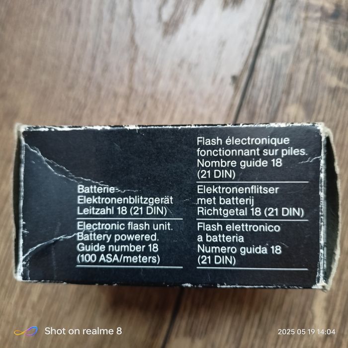 Lampa błyskowa Revue Tron B180 – stan idealny, z oryginalnym pudełkiem