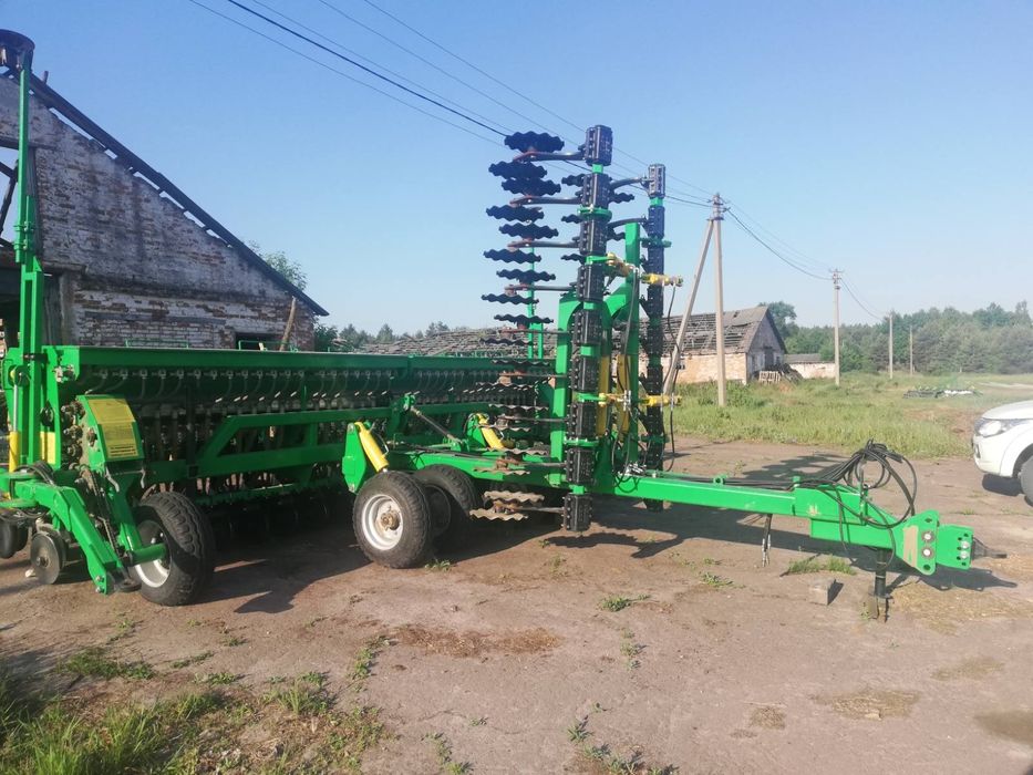 Продам сівалку СЗМ-6МТ Ніка Велес Агро