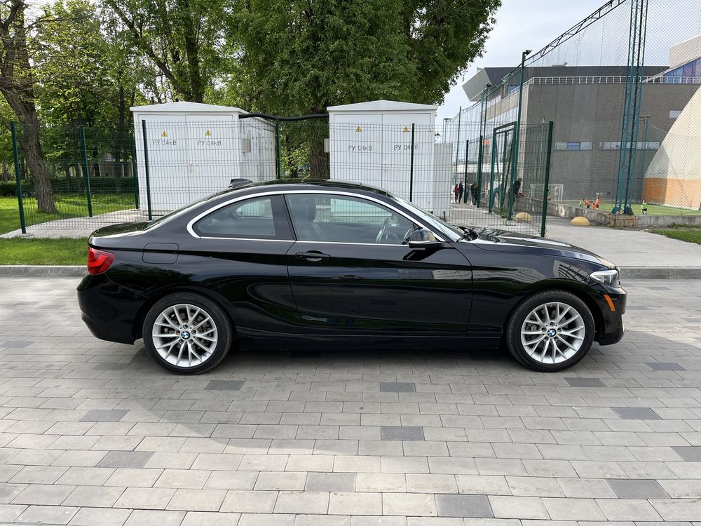 BMW 228i f22 Sport line