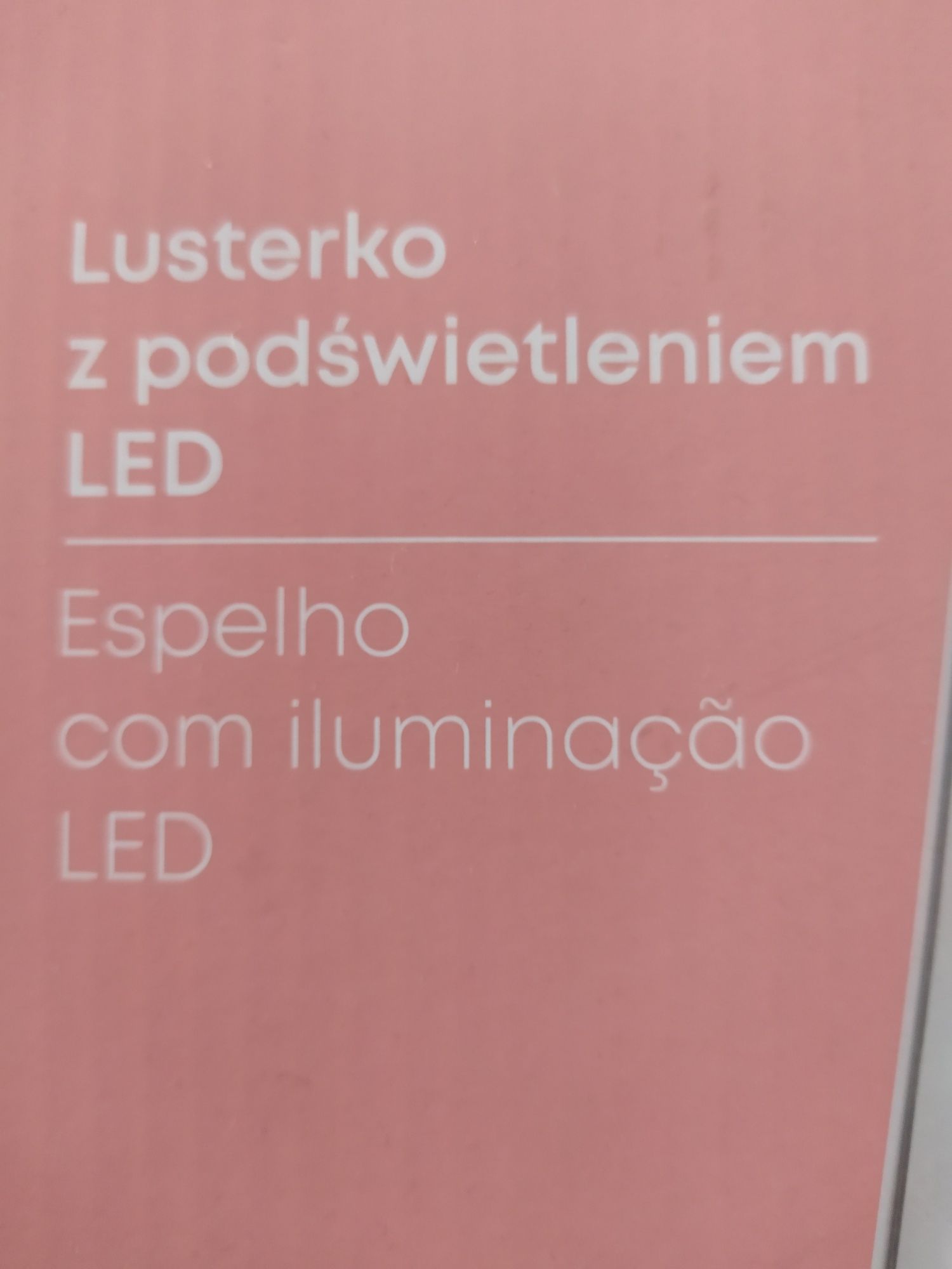 Lusterko z podświetlenie m LED