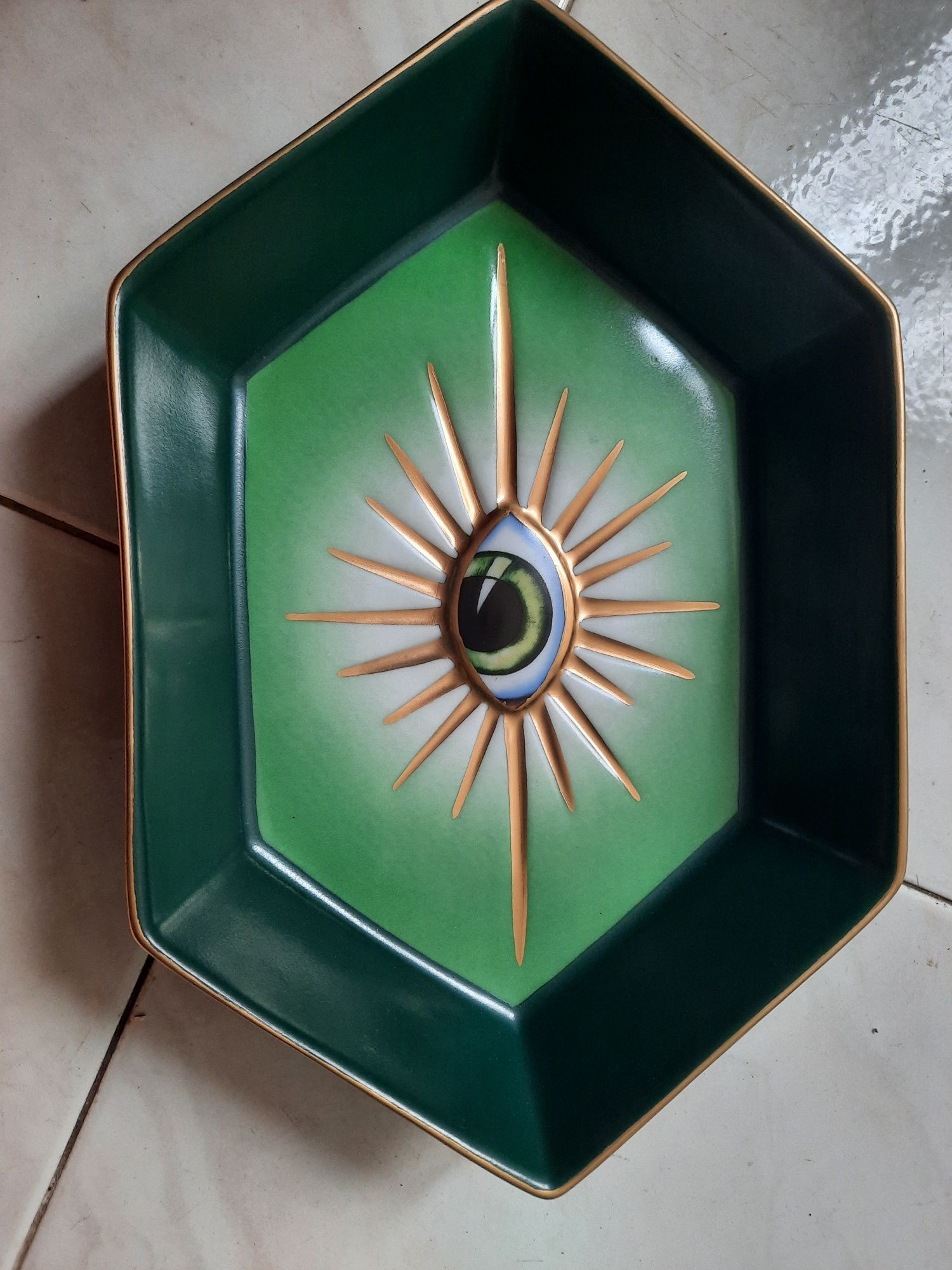 Peça ceramica  unica lobjet