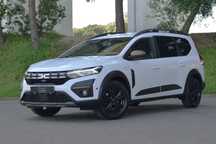 2024/06 NACIONAL | IVA Dedutível | Dacia Jogger 1.0 Extreme 7L Bi-Fuel