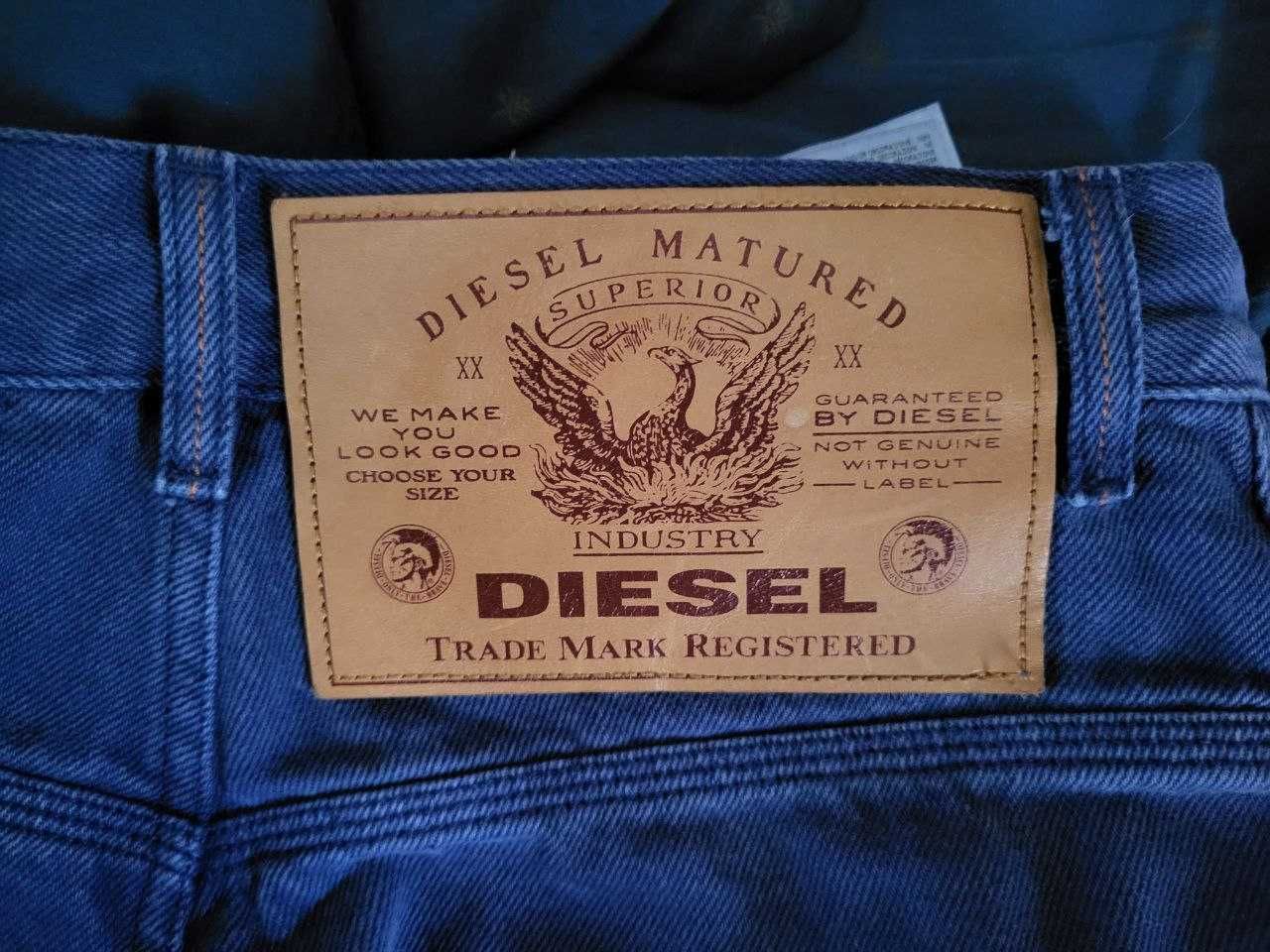 DIESEL джинси WIDE HIGH WAIST жіночі W26 L32