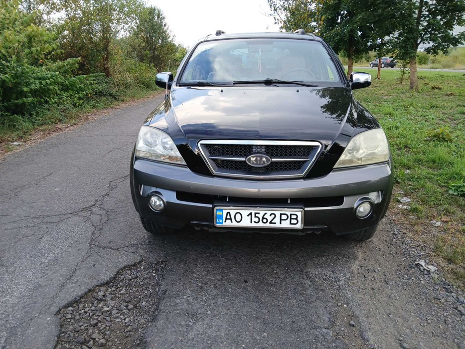 Kia Sorento. 2.5 Дизель Автомат.