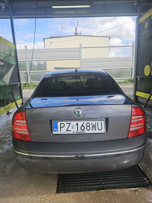 Skoda superb 2004  2.8  LPG do 2030r