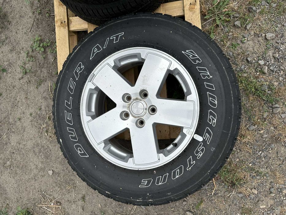 Bridgestone DUELER A/T 255/70R18 112S M+S