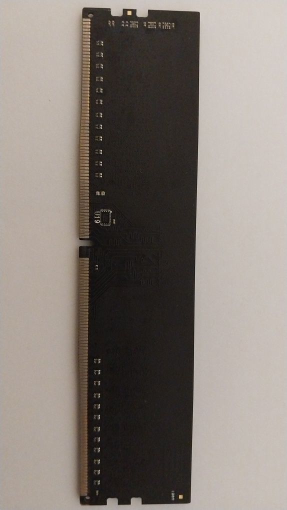 ОЗУ DDR4 8gb 2400MHz