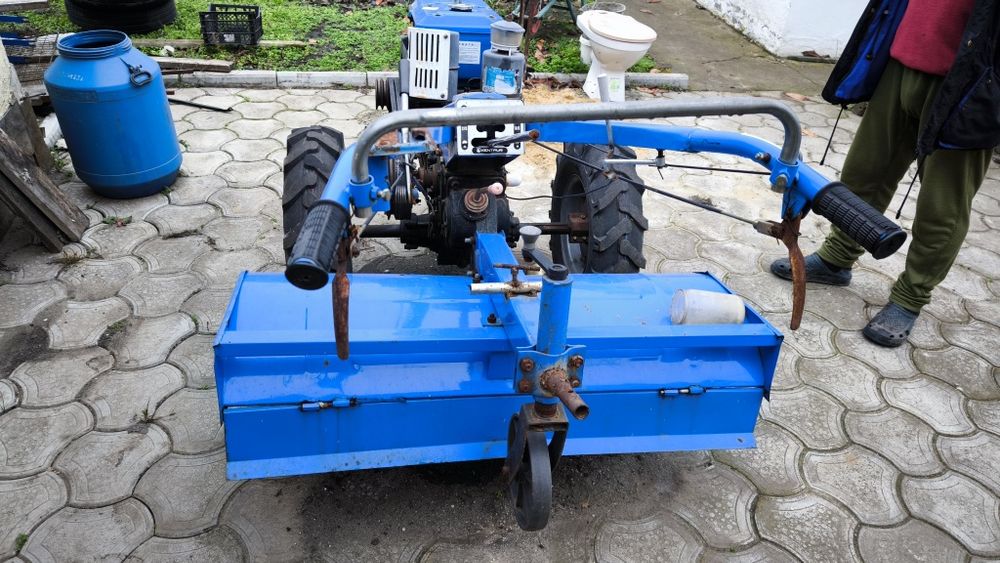 Продам мотоблок кентавр 12 к.с