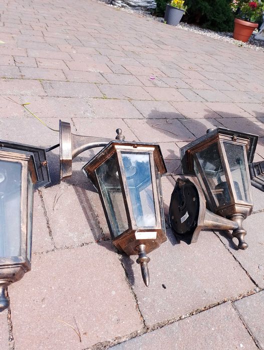 Lampa, latarnia ogrodowa.