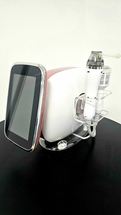 Radiofrekwencja Mikroigłowa RF Frakcyjny próżniowy + Zimny Młotek