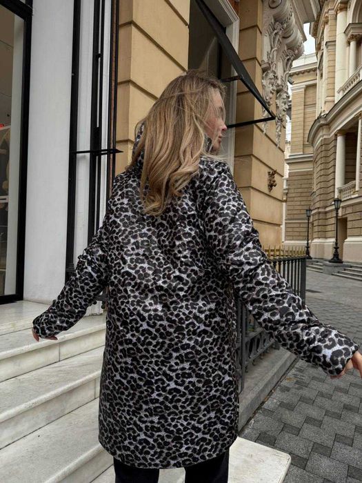 Куртка жіноча зимова двохстороння лео плащівка силікон 200