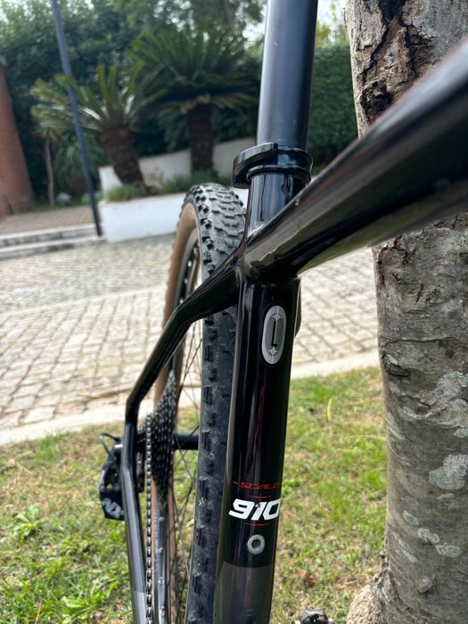Bicicleta BTT Scott Scale 2014 29er L - 910 Carbono
