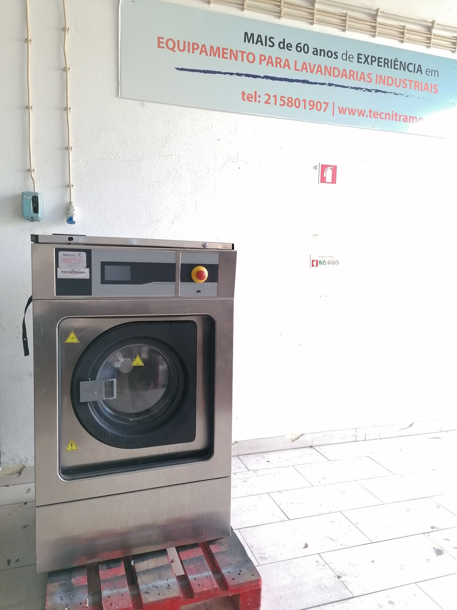 Máquina de lavar roupa industrial 20kg Self-service lares Residências