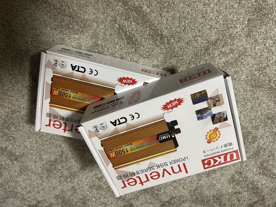 Инвертор UKC SSK-1500W  12v-220v