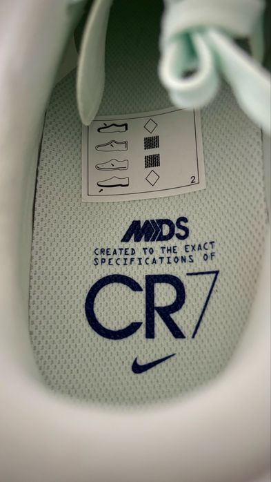 Chuteiras Nike Mercurial Vapor CR7 Academy