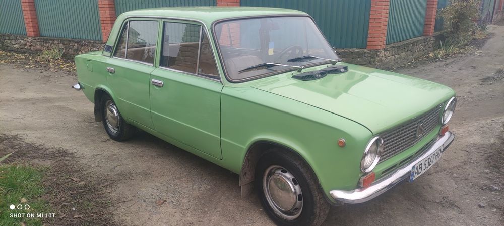 Автомобіль Жигуль