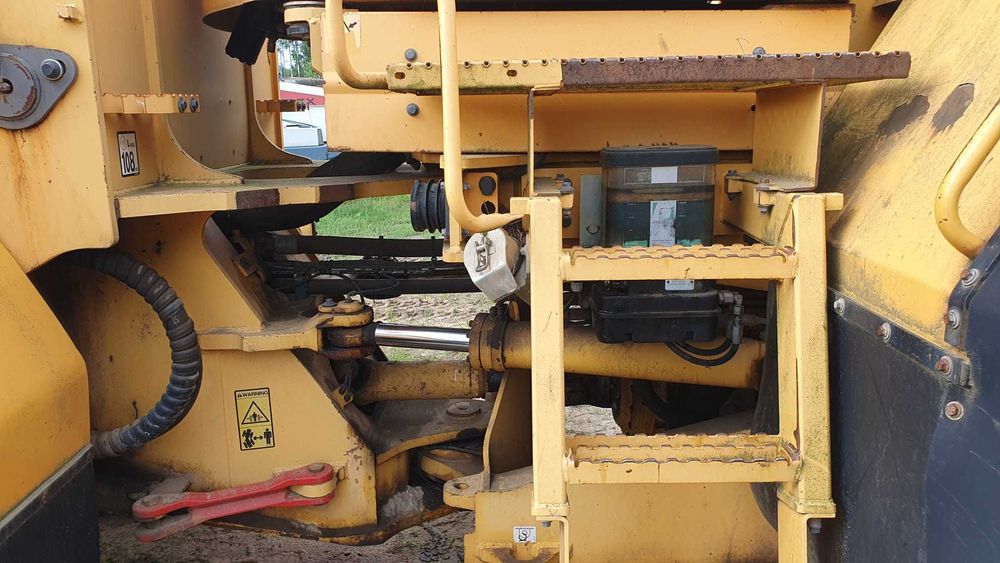 Volvo L220E - Ładowarka kołowa