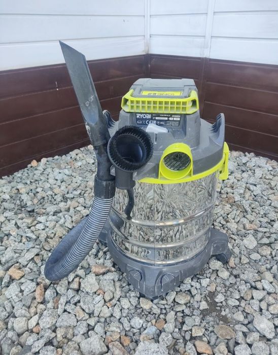 Odkurzacz budowlany Ryobi