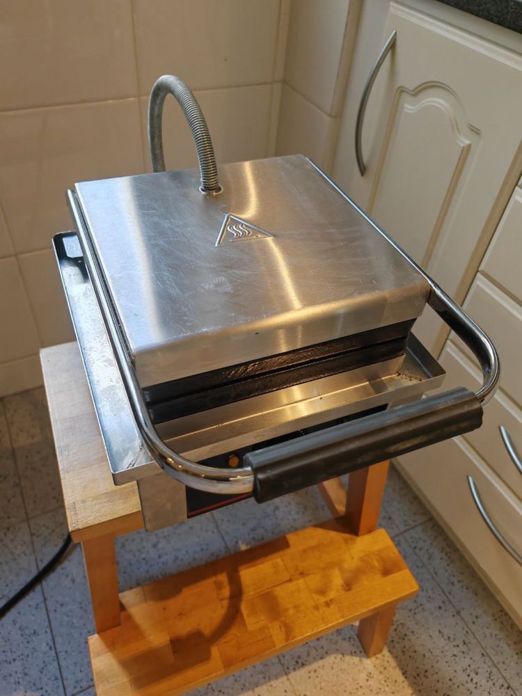 Máquina para fazer waffles/gofres