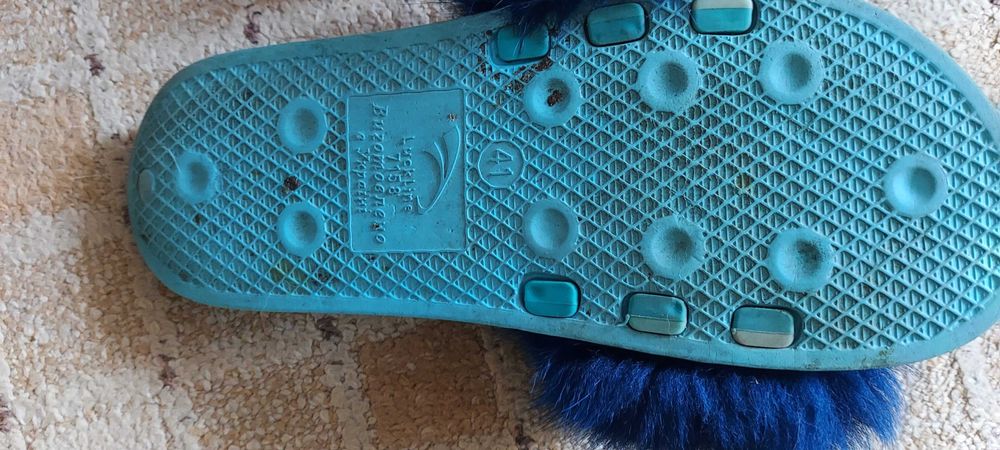 Шлепанцы с натуральным песцом 41 размер