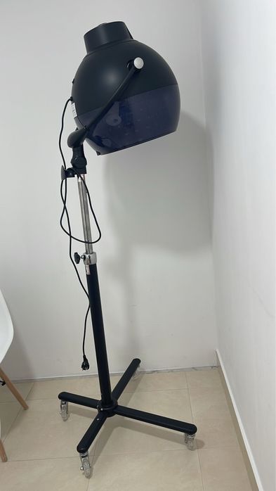 Vendo Secador de pé digital Profissional.