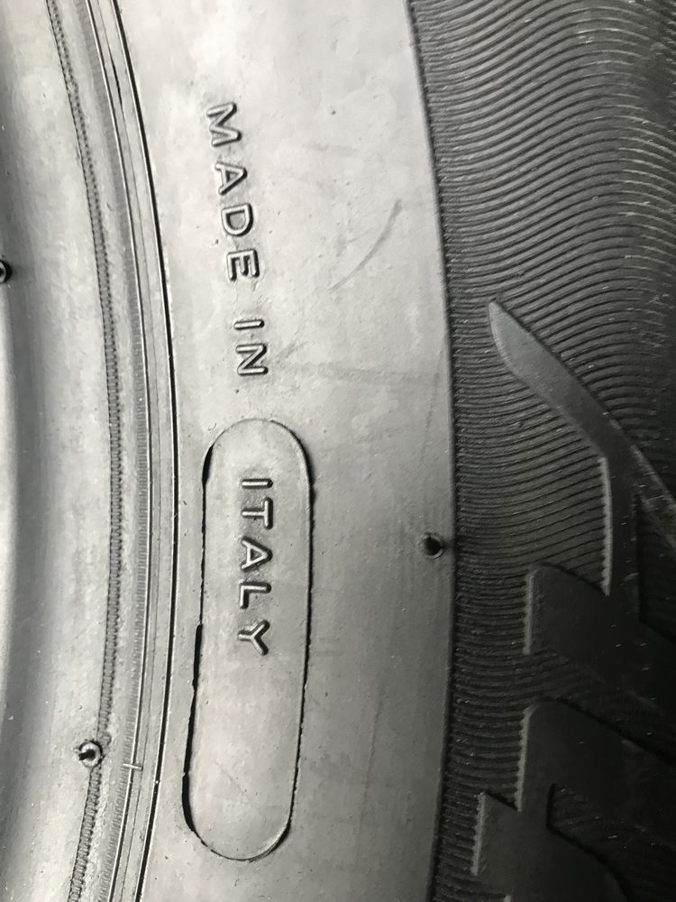 215/60/16 R16 Michelin Alpin A4 4шт новые зима