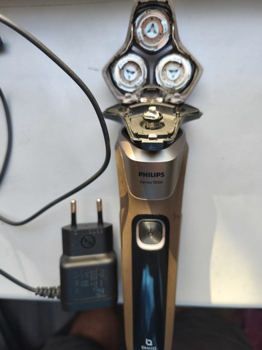 Бритва PHILIPS 5000
