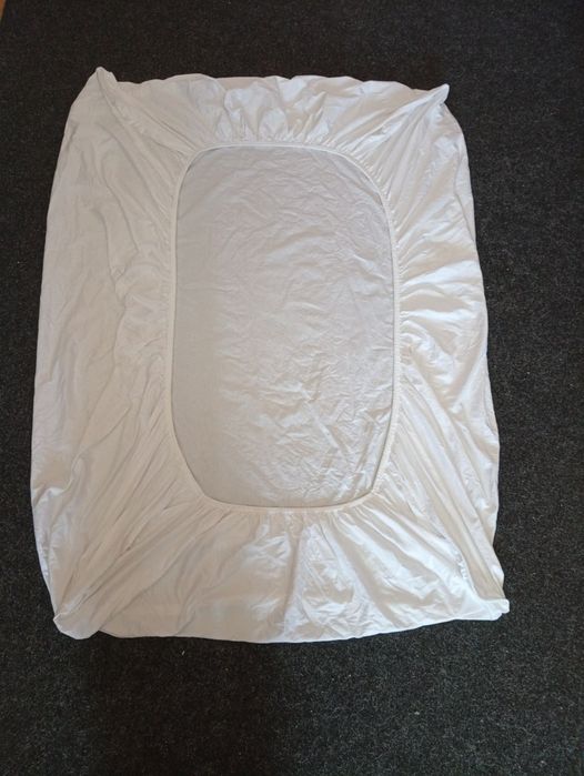 Наматрасник 190х100 см под резинку