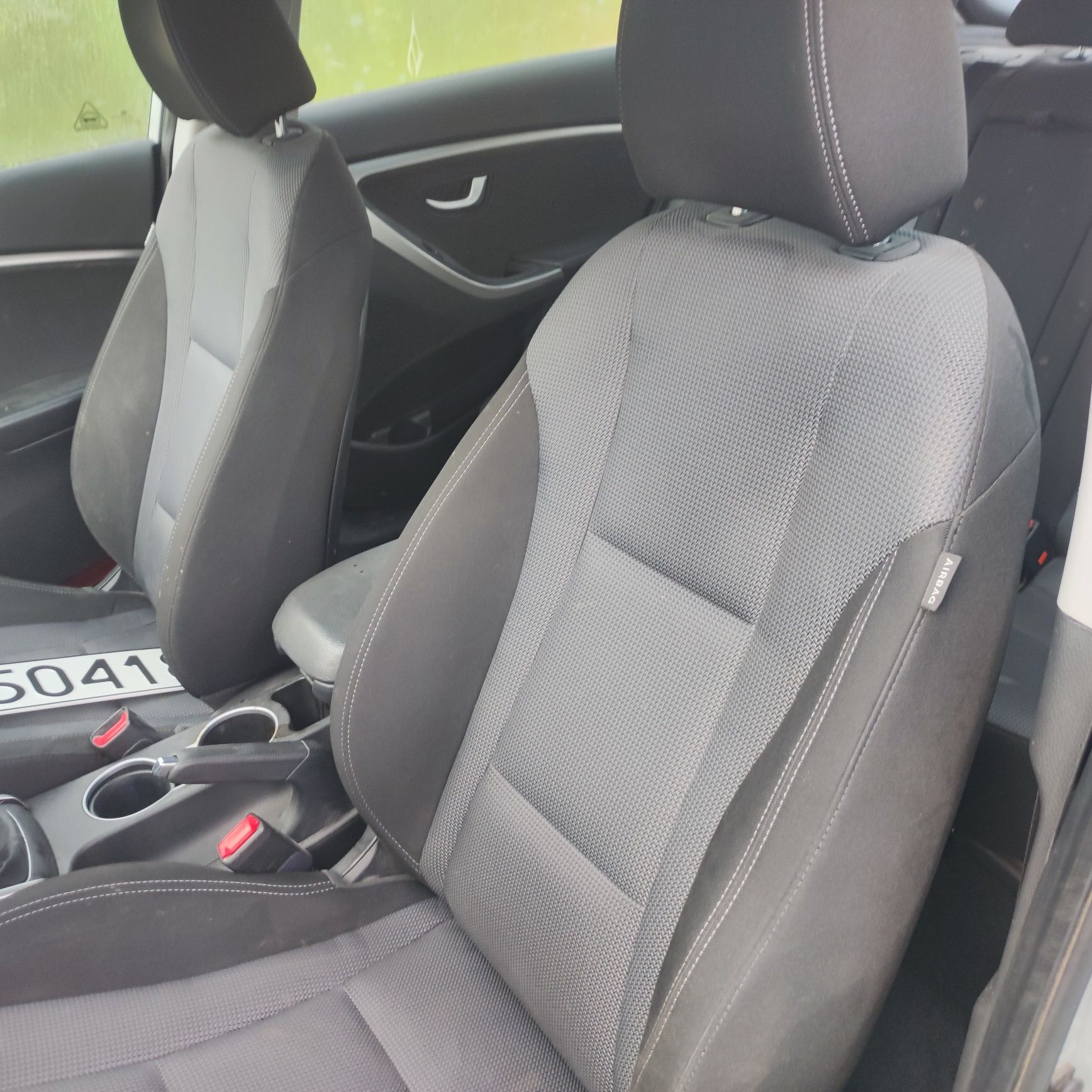 Hyundai i30  Rok 2015 1.6 Benzyna