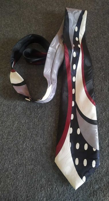 Краватки чоловічі