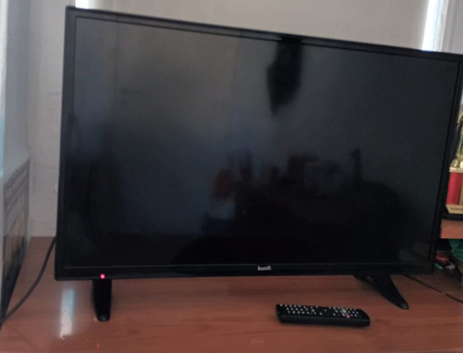 Tv kunft 32 polegadas(não é smartv!)