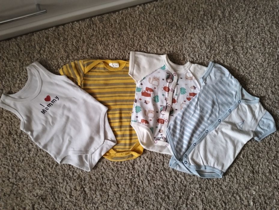 Продам одяг  для немовлят. Розмір 56-62