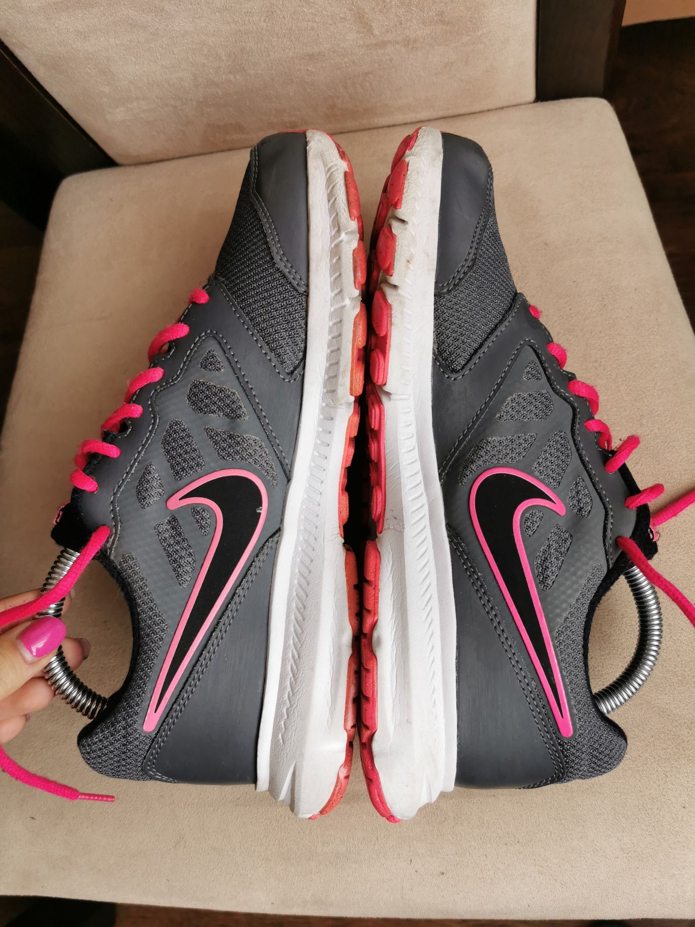 Buty sportowe Nike Wmns Downshifter r 39