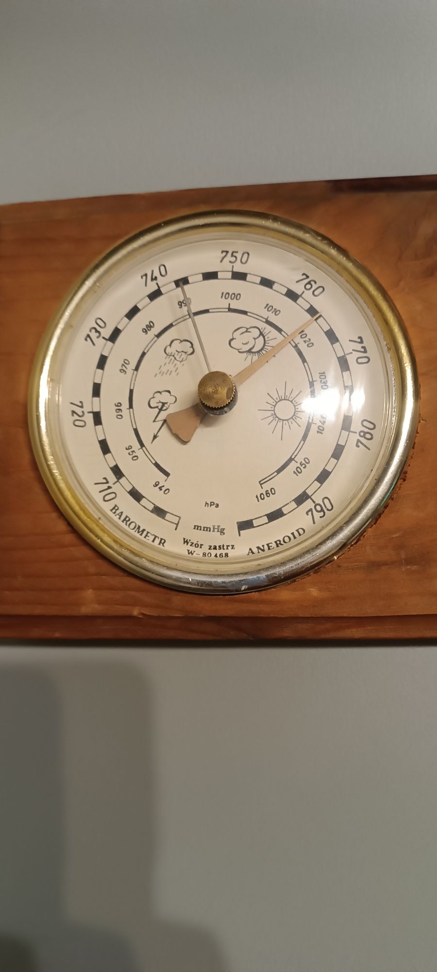 Barometr Aneroid