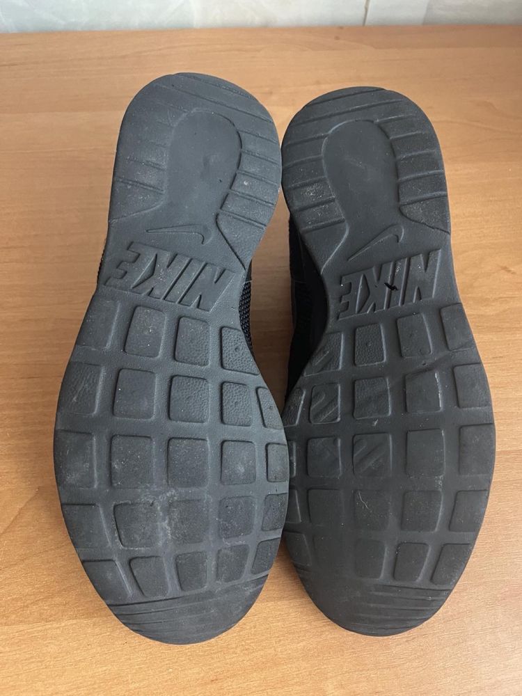 Кроссовки для бега NIKE Kaishi Winter, 43 размер