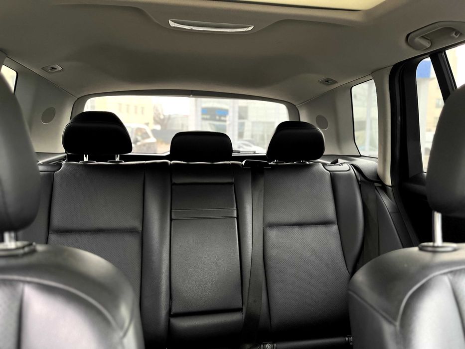 Mercedes-Benz GLK-Class 2012