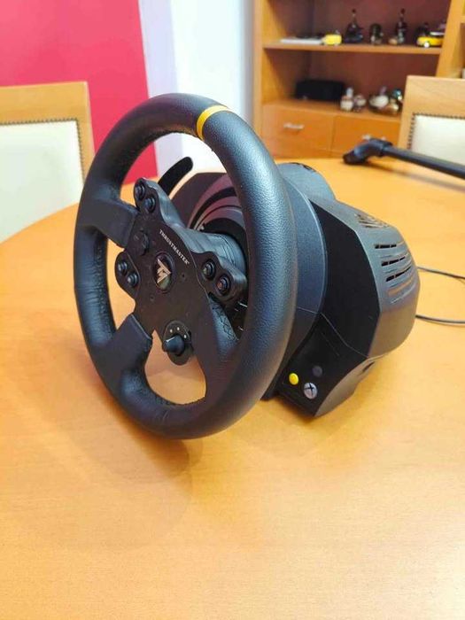 Thrustmaster TX Leather Edition + Next Level Racing