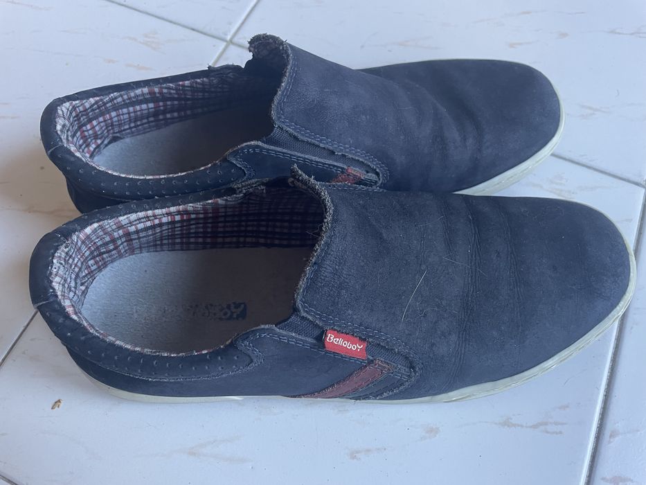 Sapatos Homem tamanho 42