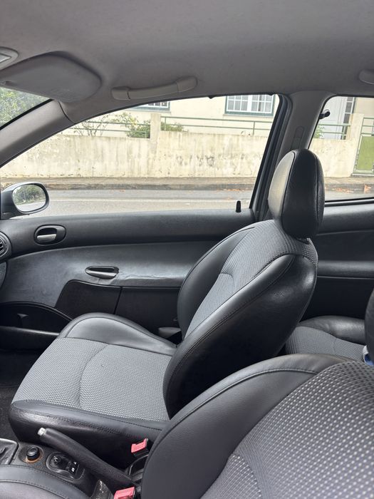 Peugeot 206 GTI 1.6.