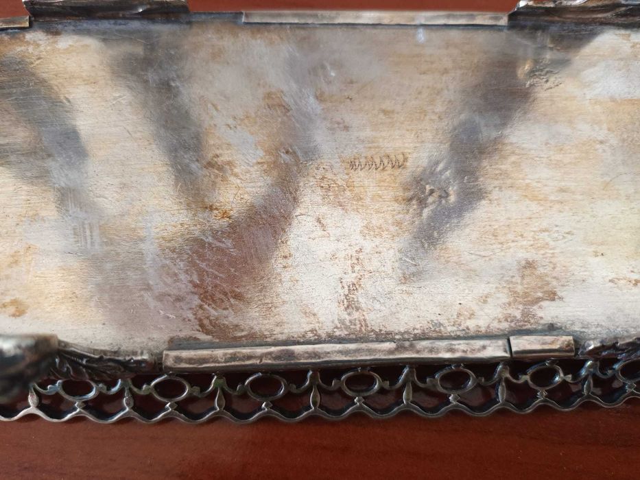 Tesoura de Morroes prata Bicha