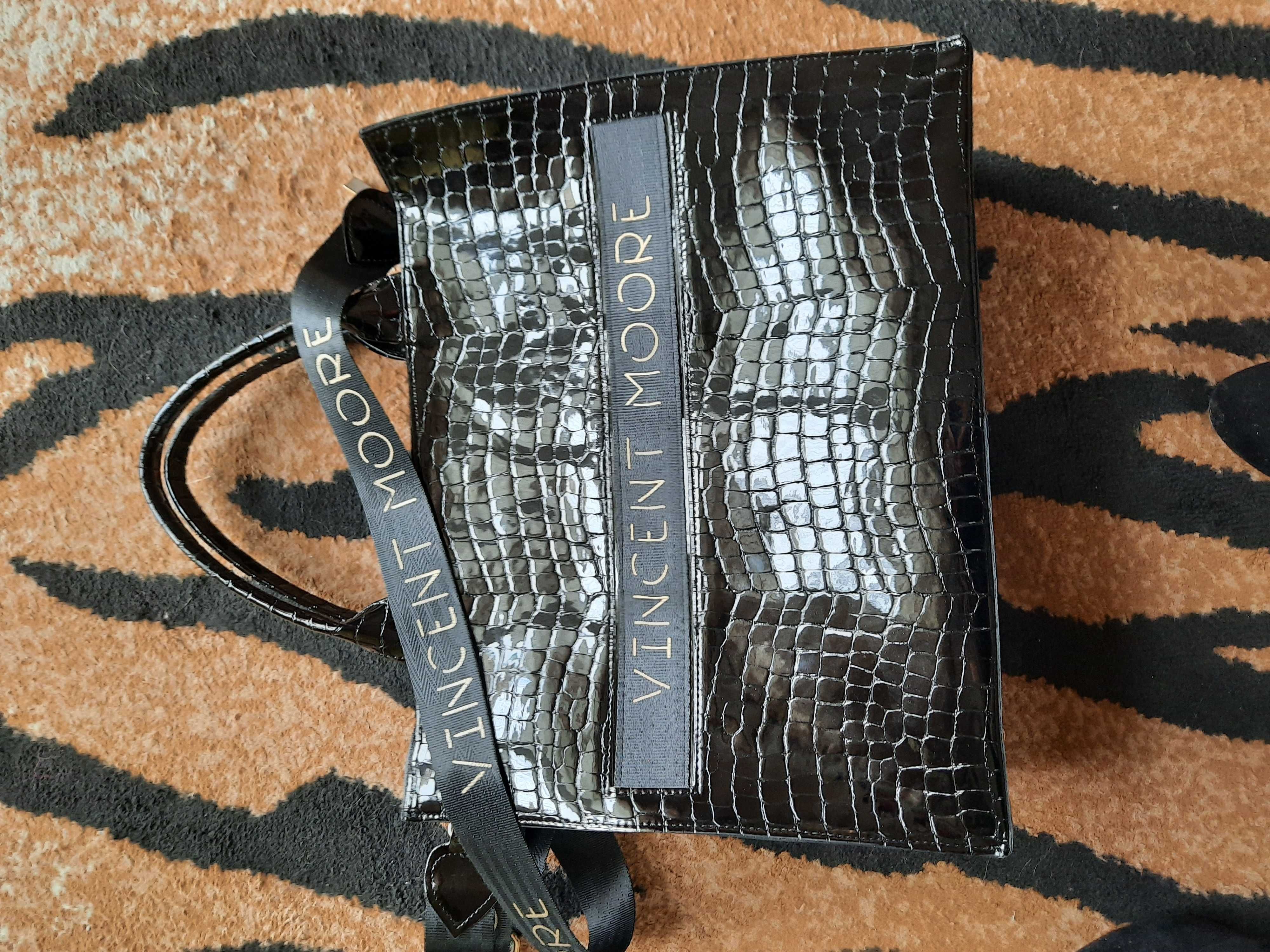 Torebka torba  teczka  Vincent Moore czarna lakierowana skóra  węża