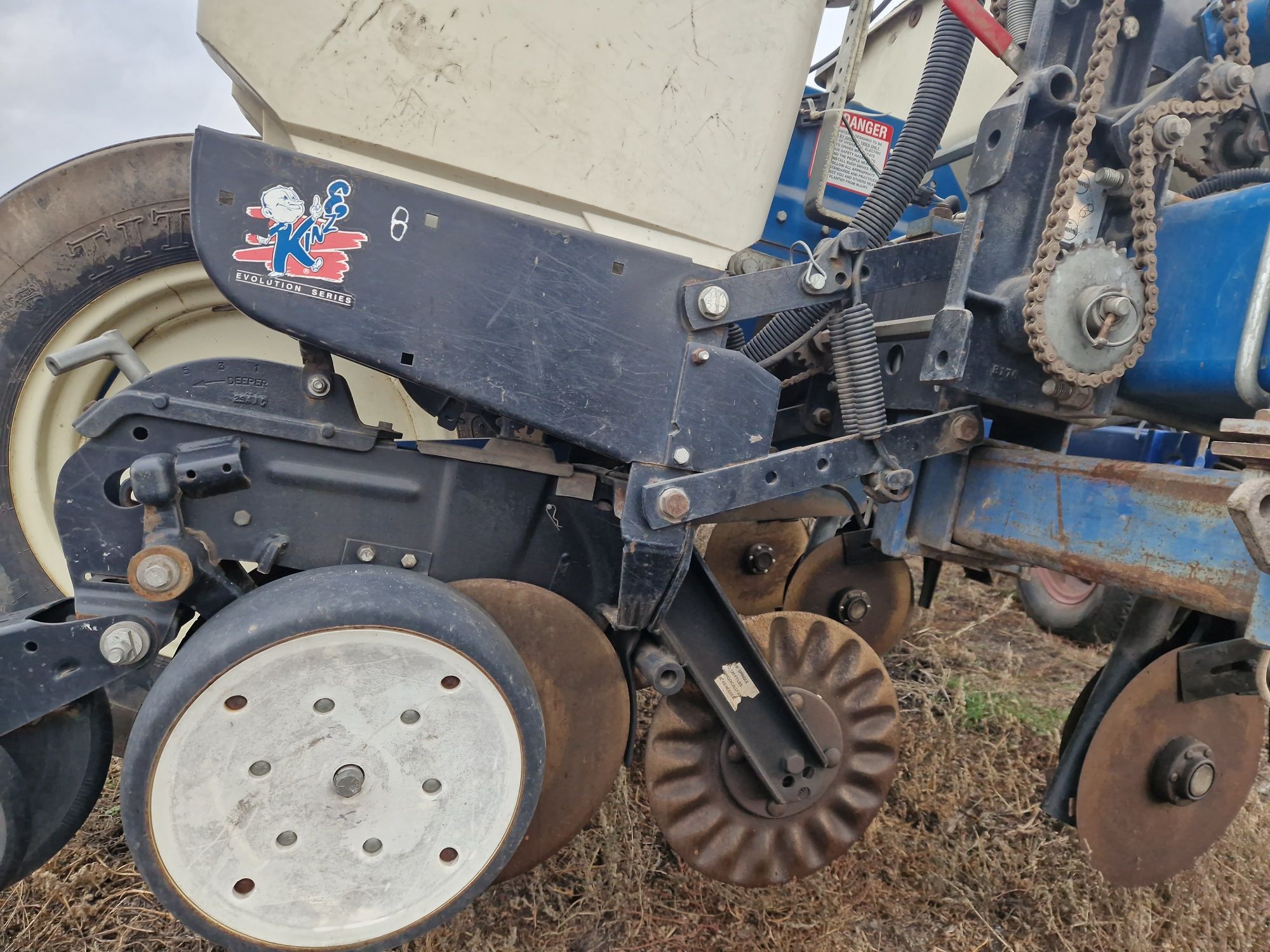 Сеялка Kinze 3000