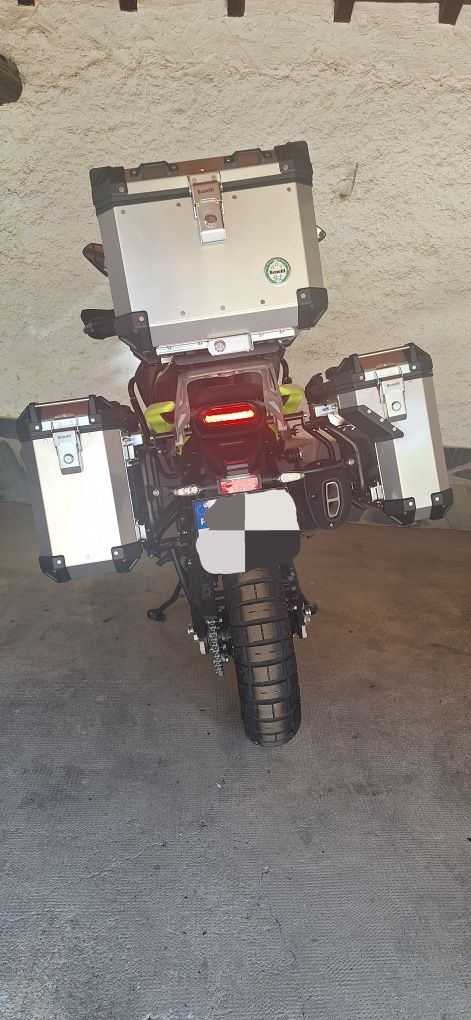 Benelli TRK 702X 35kw 0km