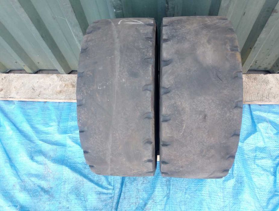 Opony Rodaco 27x10 - R 12 Pełne 27x10 R2