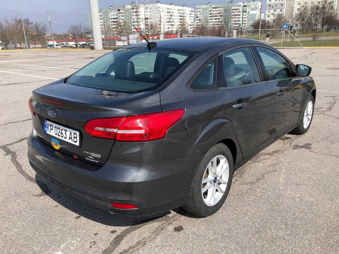 Продам Ford Focus 2016 год Автомат отличное состояние