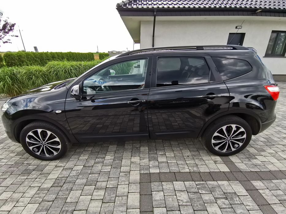 Nissan Qashqai+2 _2014_1.6d_7 osob_PANORAMA_navi_kamery 360_oplacony